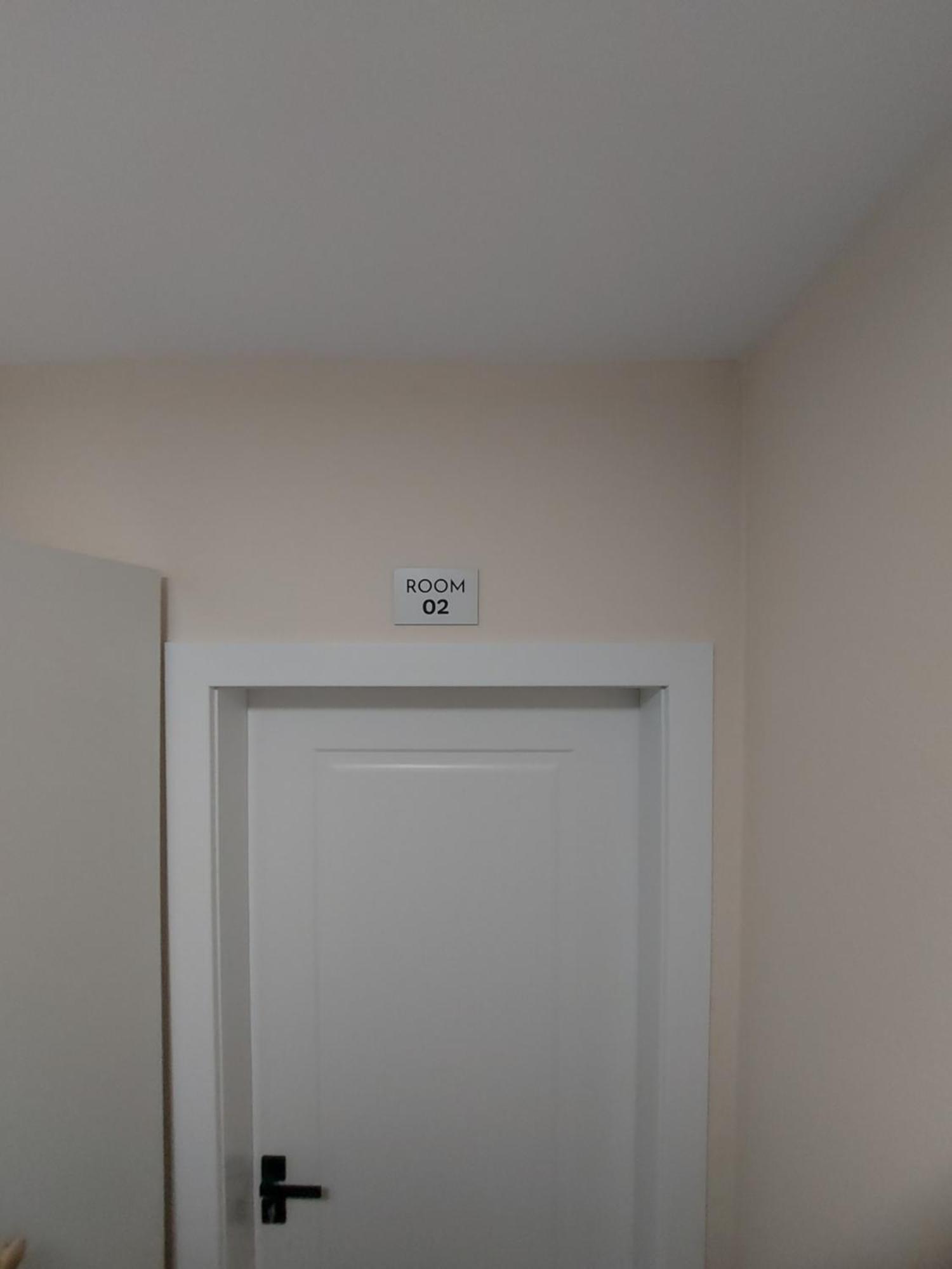 Center Cozy Nest Otel Tiran Dış mekan fotoğraf