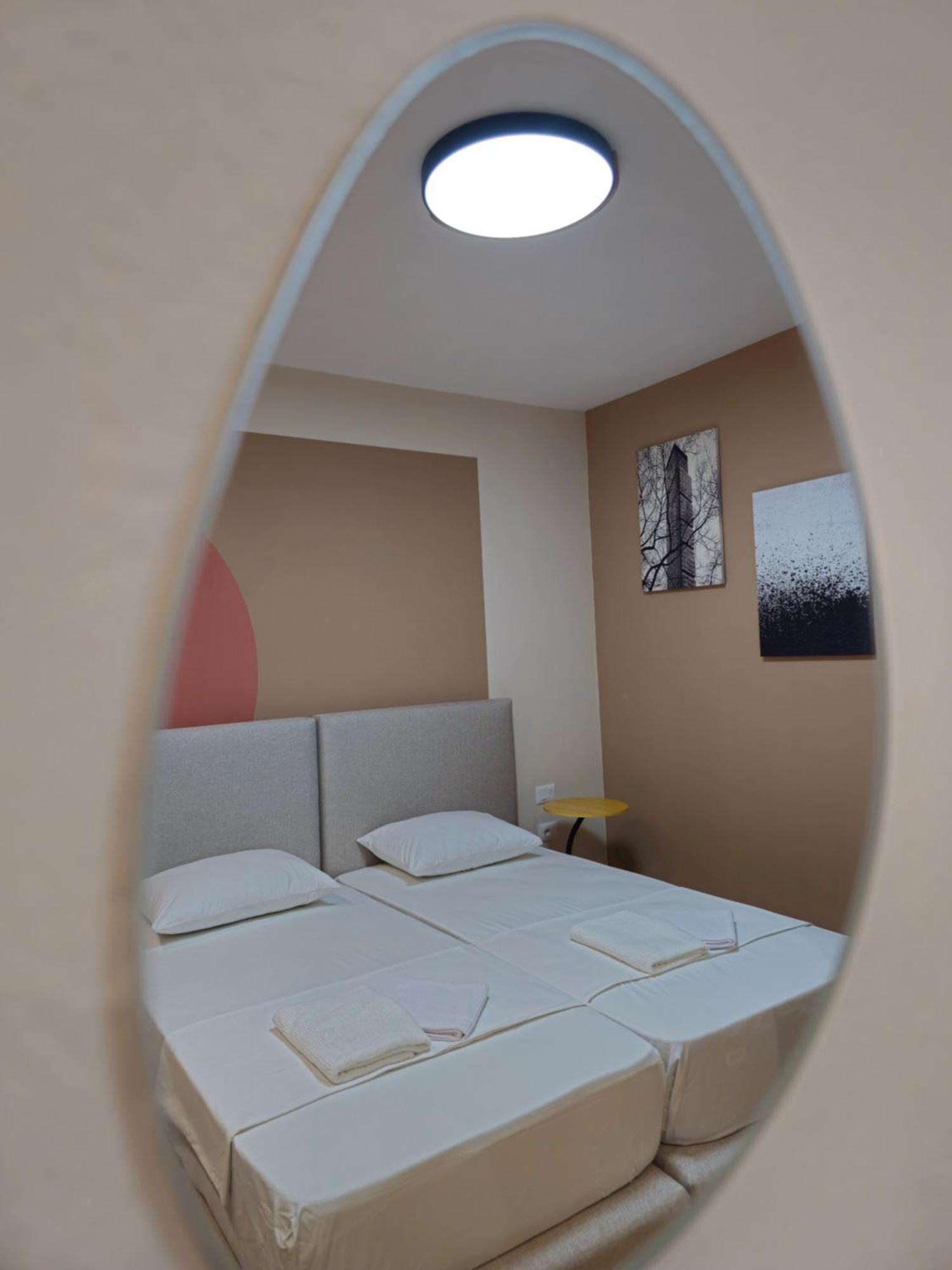 Center Cozy Nest Otel Tiran Dış mekan fotoğraf